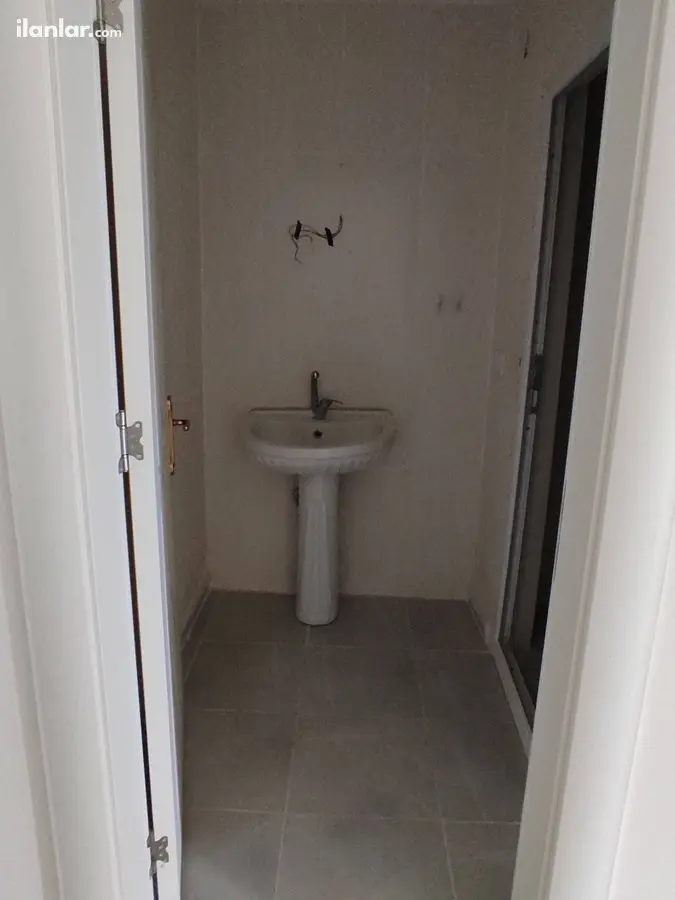 Bitlis Ahlat Erkizan Mahallesi 3+1 180 m² satılık rezidans - Fotoğraf 2