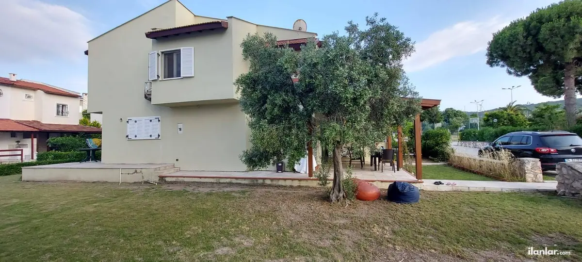 İzmir Çeşme Boyalık Mahallesi 3+1 160 m² kiralık villa - Fotoğraf 2