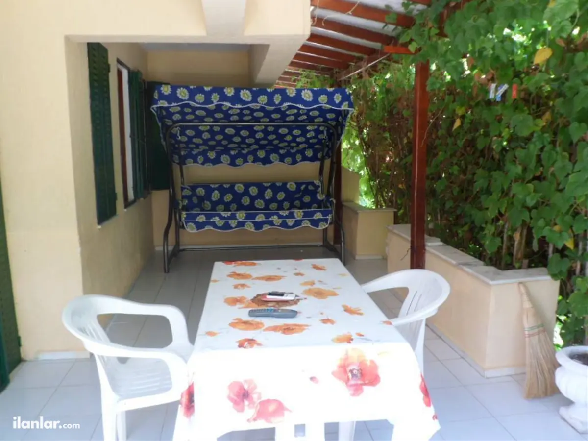 Aydın Kuşadası Davutlar Mahallesi 3+1 300 m² konut (Turizm Amaçlı Kiralık) villa - Fotoğraf 3