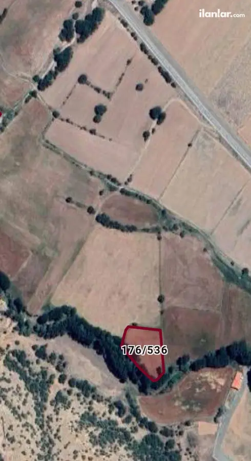 Konya Meram Botsa Mahallesi 1.800 m² satılık tarla arsa - Fotoğraf 3