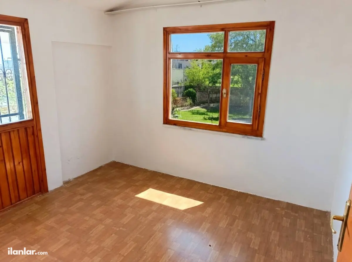 Tekirdağ Marmaraereğlisi Yeniçiftlik Mahallesi 6+1 200 m² kiralık villa - Fotoğraf 2