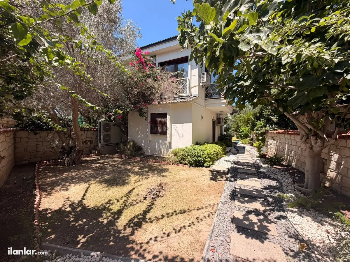 İzmir Çeşme Alaçatı Mahallesi 2+1 130 m² satılık villa - Fotoğraf 2