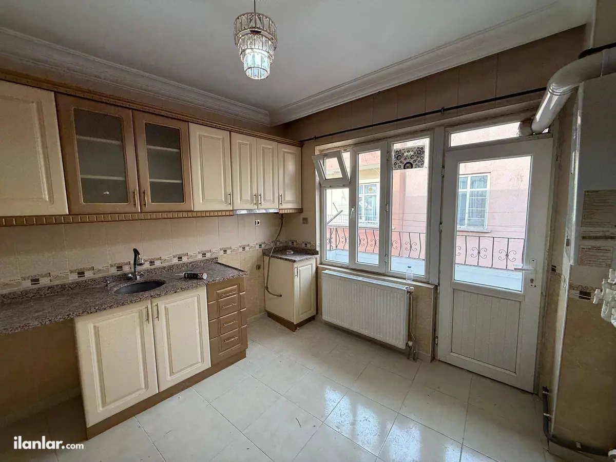 Gaziantep Şahinbey 60.Yıl Mahallesi 3+1 155 m² satılık daire - Fotoğraf 1