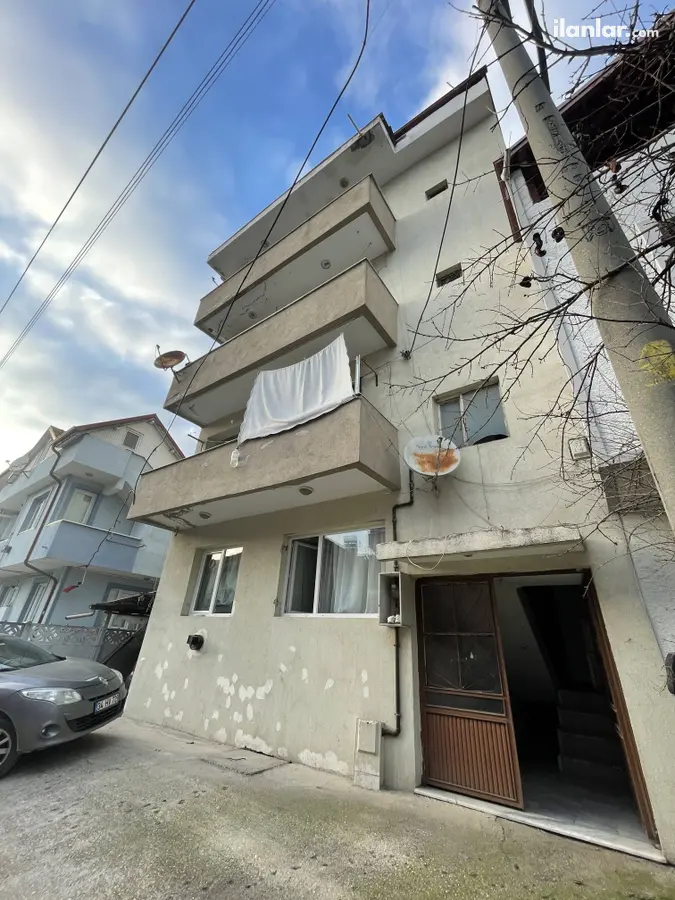 Sakarya Adapazarı Tepekum Mahallesi 2+1 90 m² satılık bina - Fotoğraf 1