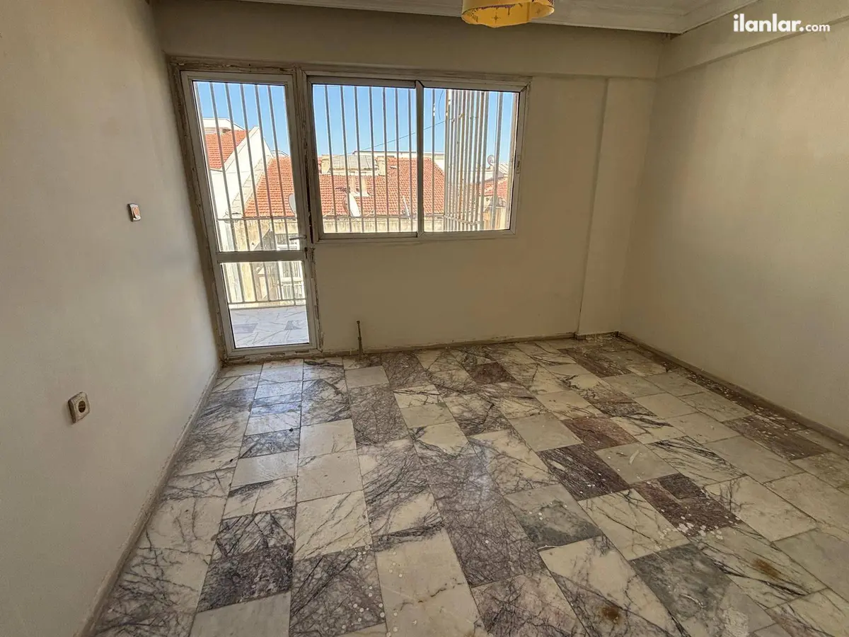 İzmir Karşıyaka Tersane Mahallesi 5+2 240 m² satılık daire - Fotoğraf 3