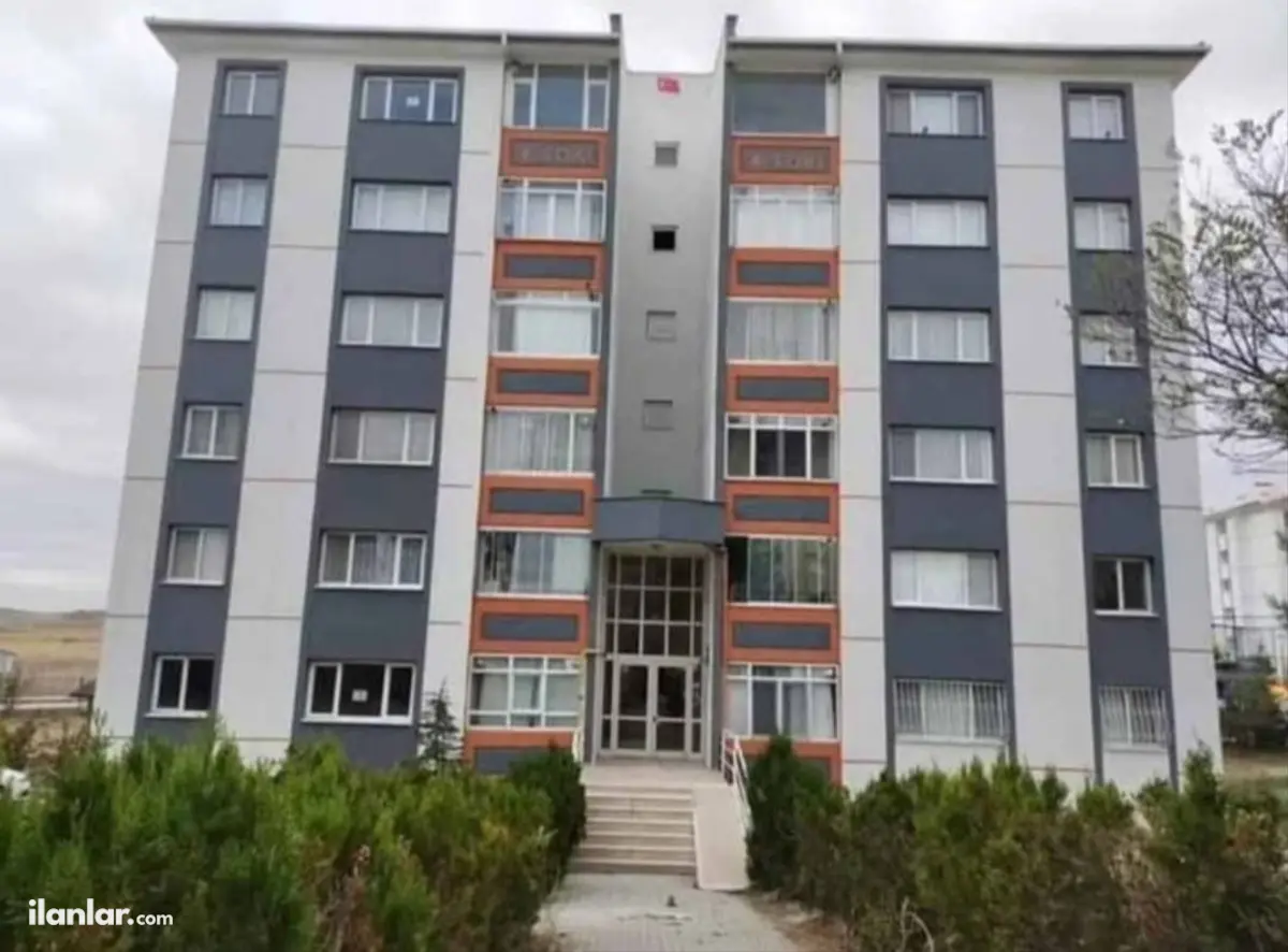 Ankara Sincan Hürriyet Mahallesi 3+1 120 m² satılık daire - Fotoğraf 1