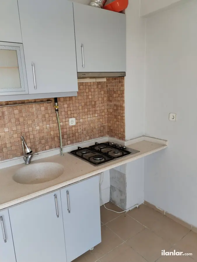 İzmir Bornova İnönü Mahallesi 3+1 110 m² kiralık daire - Fotoğraf 2