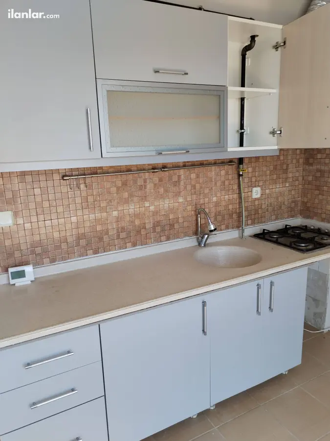 İzmir Bornova İnönü Mahallesi 3+1 110 m² kiralık daire - Fotoğraf 3