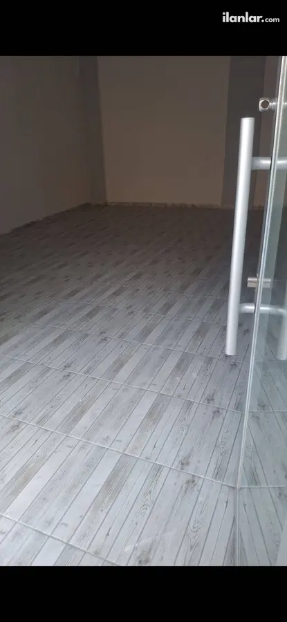 İzmir Bayraklı Osmangazi Mahallesi 25 m² satılık dükkan & Mağaza - Fotoğraf 2