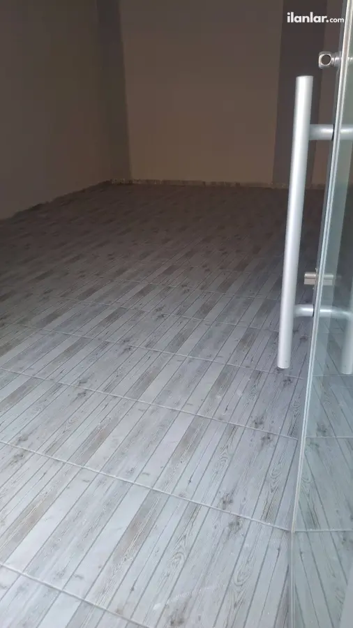 İzmir Bayraklı Osmangazi Mahallesi 25 m² satılık dükkan & Mağaza - Fotoğraf 3