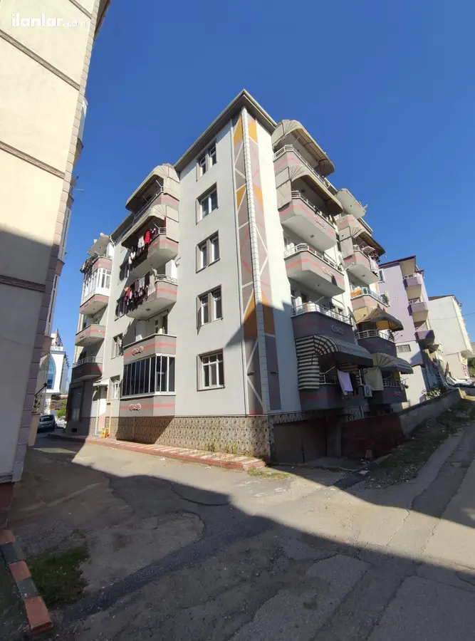 Samsun Bafra Fevzi Çakmak Mahallesi 3+1 130 m² satılık daire - Fotoğraf 1