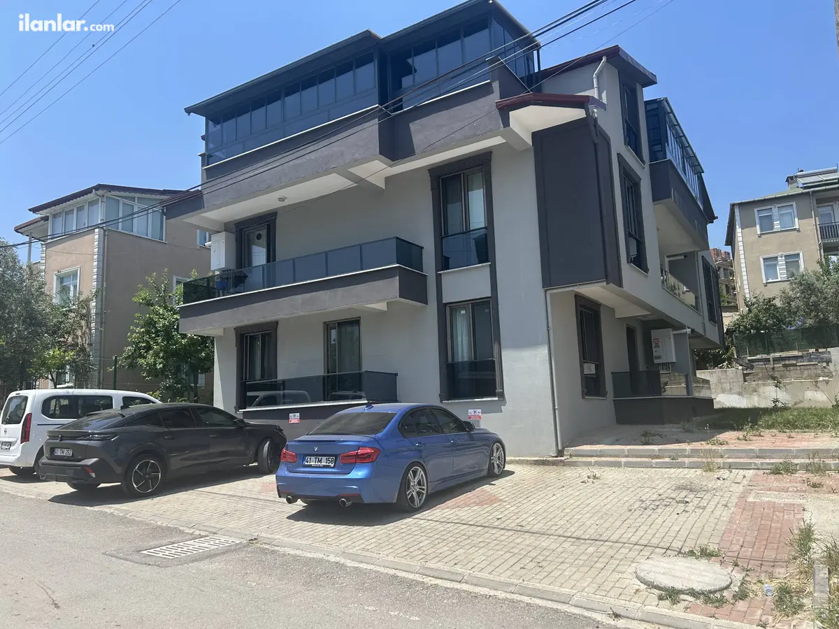 Kocaeli Derince Mersincik Mahallesi 2+1 95 m² kiralık daire - Fotoğraf 1