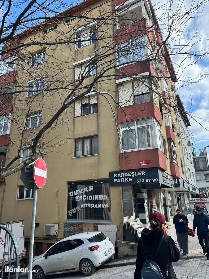 İstanbul Üsküdar Cumhuriyet Mahallesi 2+1 85 m² kiralık daire - Fotoğraf 1