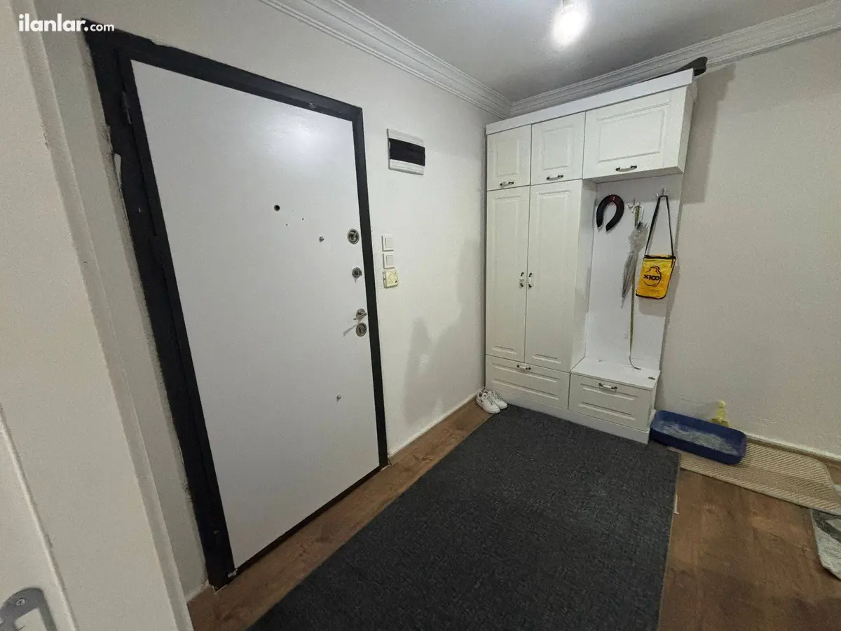 İzmir Karabağlar Sarıyer Mahallesi 3+1 140 m² satılık daire - Fotoğraf 1