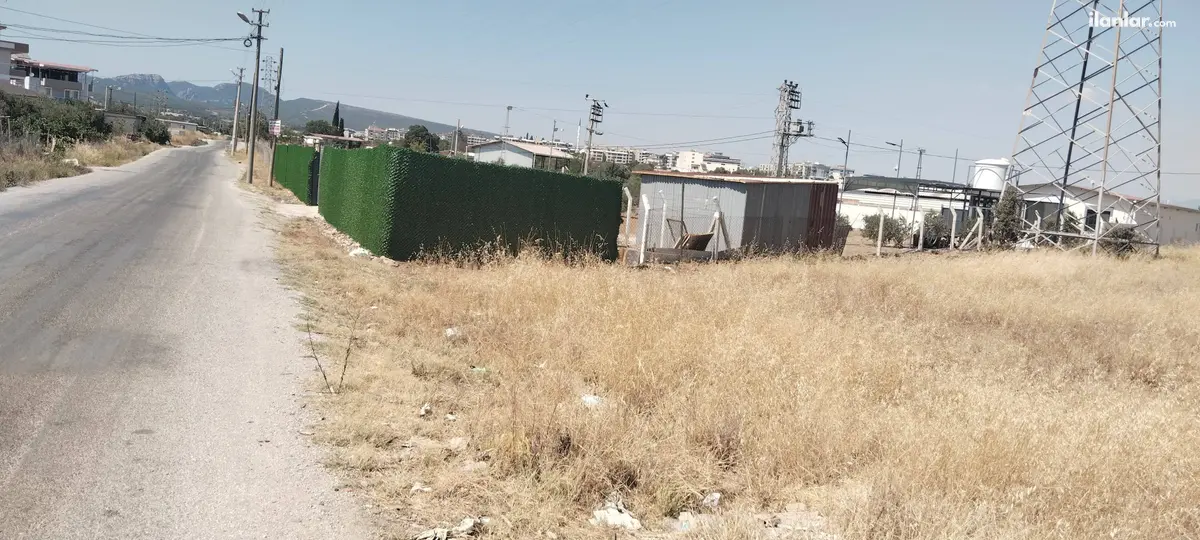İzmir Menderes Dereköy Mahallesi 700 m² satılık tarla arsa - Fotoğraf 3