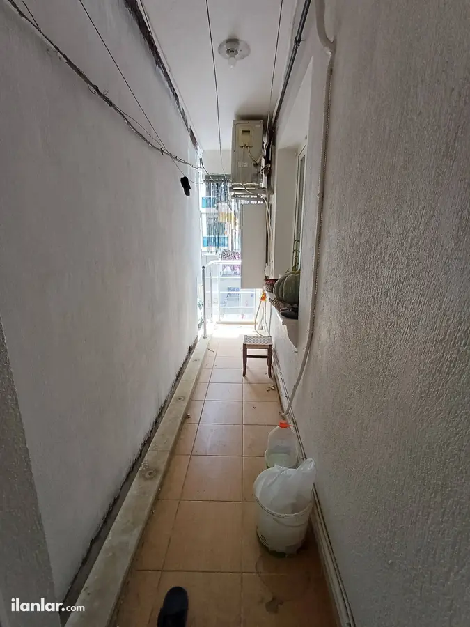 İzmir Bornova Mevlana Mahallesi 3+1 120 m² kiralık daire - Fotoğraf 2