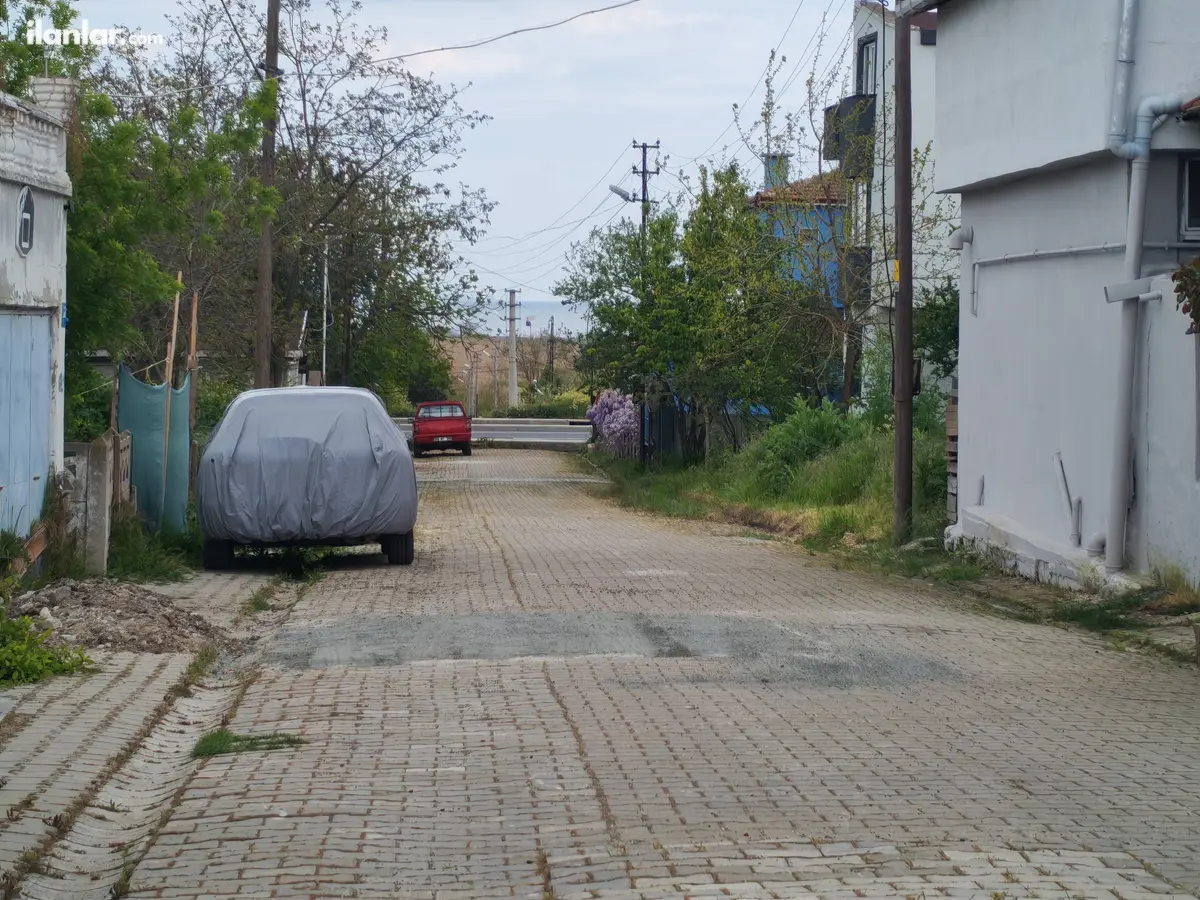 Tekirdağ Çorlu Yenice Mahallesi 304 m² satılık villa arsa - Fotoğraf 3