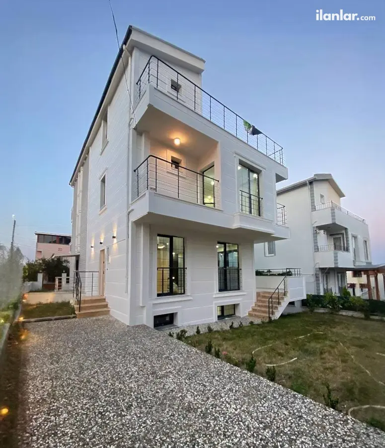 Tekirdağ Marmaraereğlisi Dereağzı Mahallesi 5+1 300 m² satılık villa - Fotoğraf 1