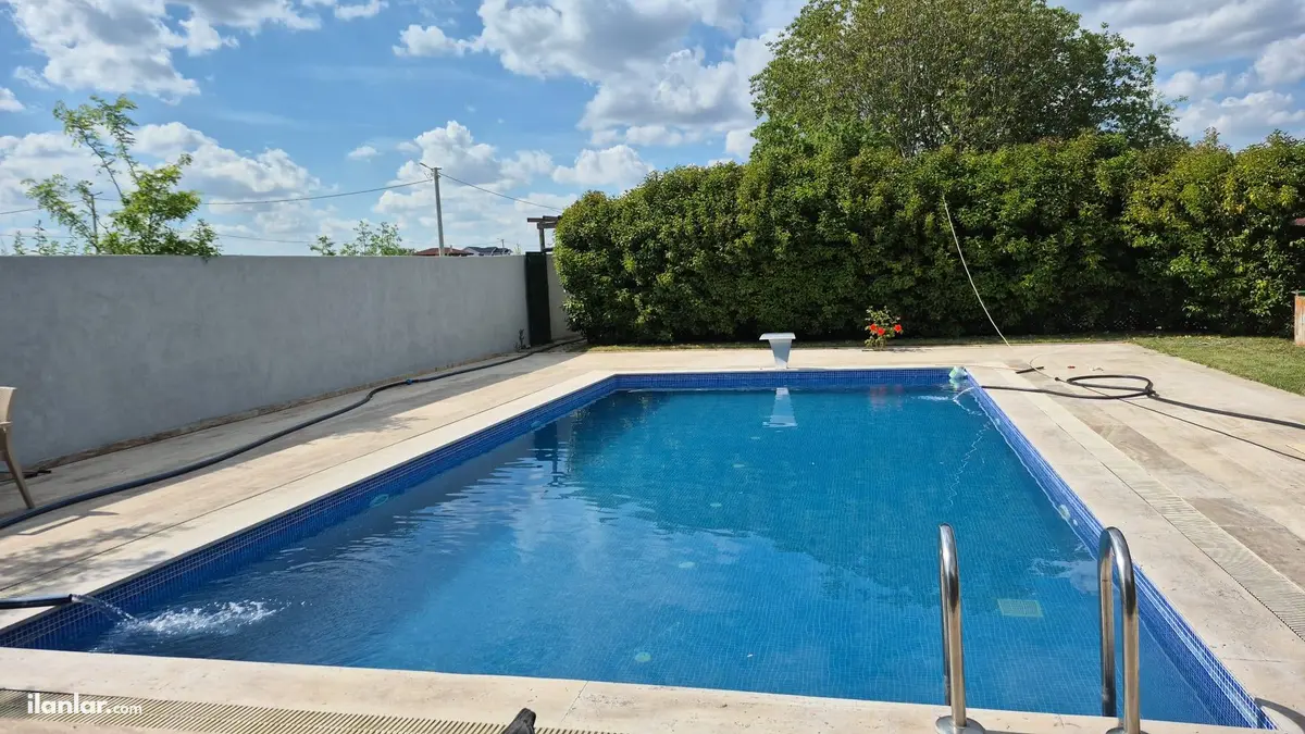 Kırklareli Lüleburgaz Karaağaç Köyü Mahallesi 5+2 1.960 m² satılık çiftlik Evi - Fotoğraf 1