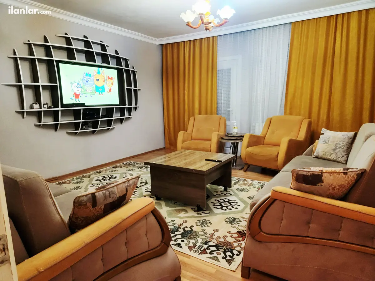 Kocaeli Gölcük Dumlupınar Mahallesi 3+1 300 m² kiralık daire - Fotoğraf 1