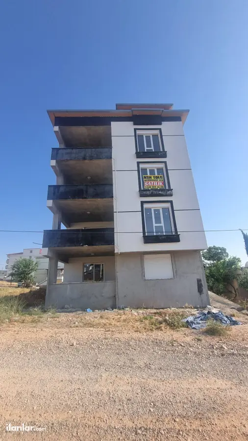 Kahramanmaraş Pazarcık Cengiz Topel Mahallesi 3+1 185 m² satılık bina - Fotoğraf 1