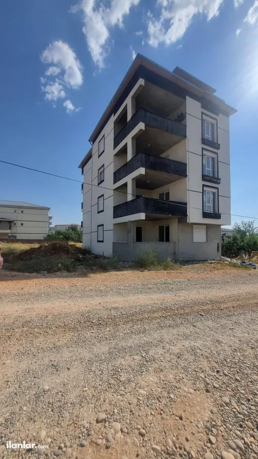 Kahramanmaraş Pazarcık Cengiz Topel Mahallesi 3+1 185 m² satılık bina - Fotoğraf 3