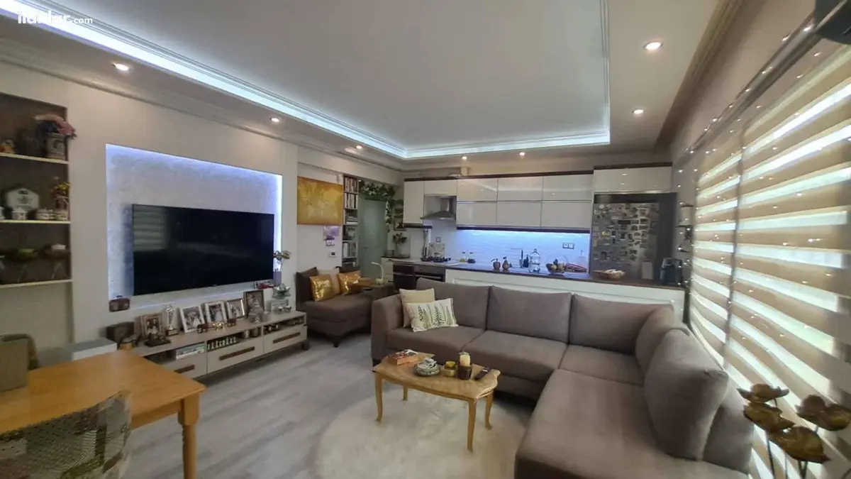İzmir Tire Adnan Menderes Mahallesi 1+1 70 m² kiralık daire - Fotoğraf 1