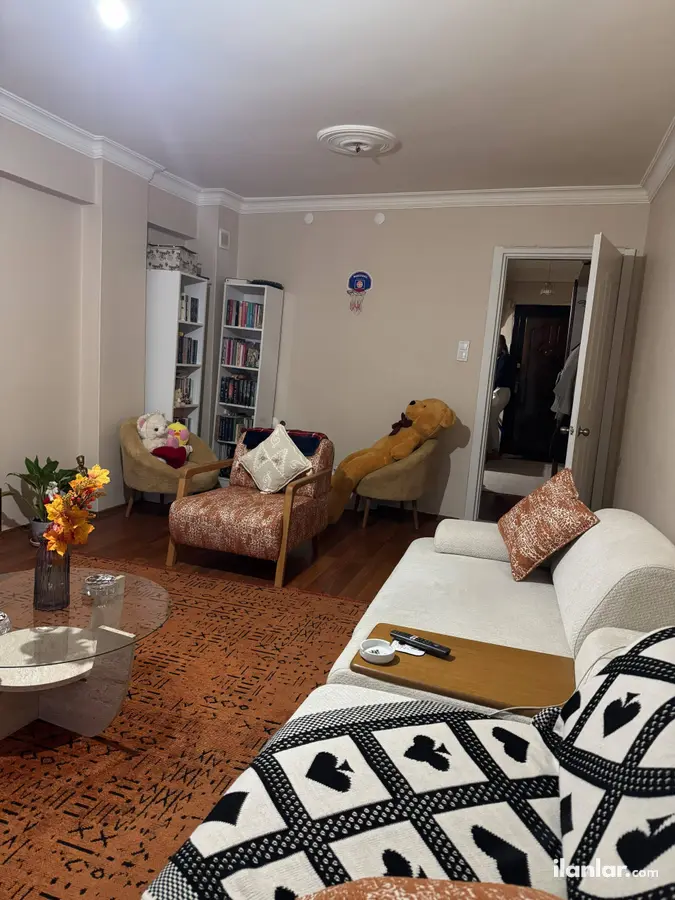 İzmir Balçova Çetin Emeç Mahallesi 2+1 110 m² satılık daire - Fotoğraf 1