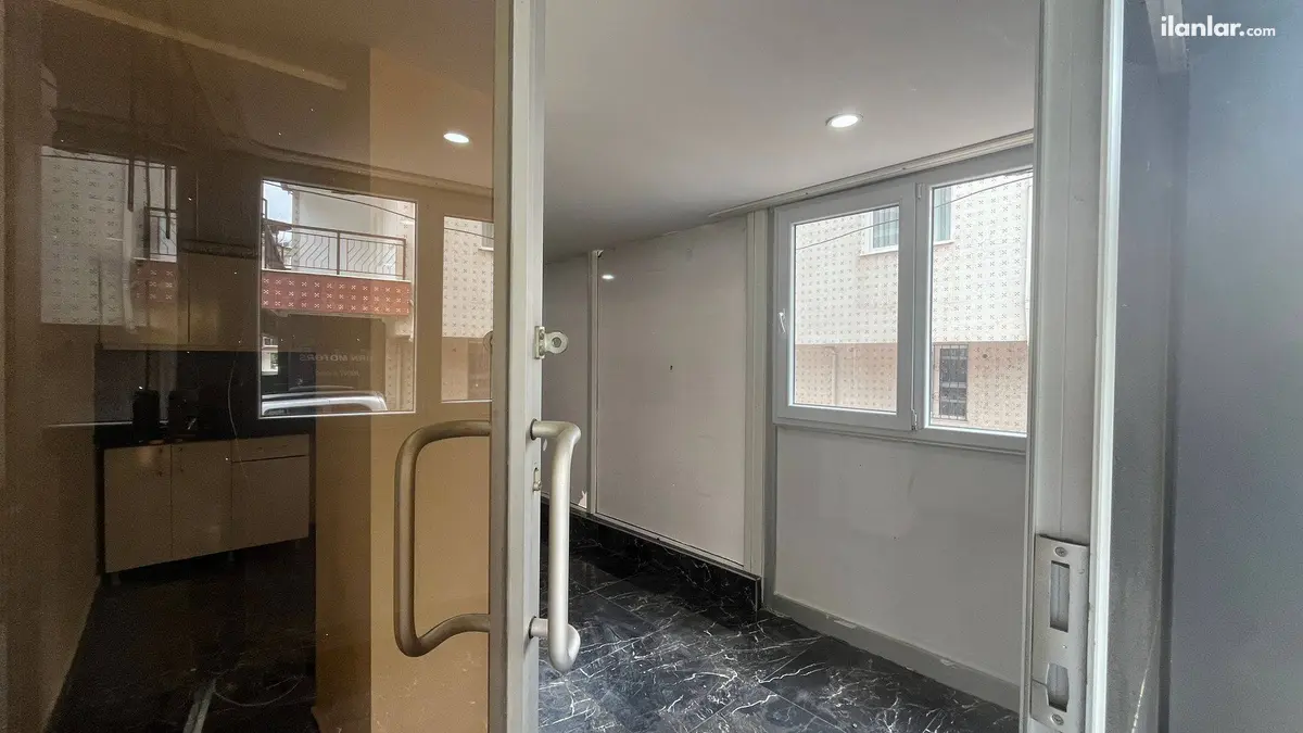 Antalya Kepez Yeşilyurt Mahallesi 20 m² kiralık büro & Ofis - Fotoğraf 2