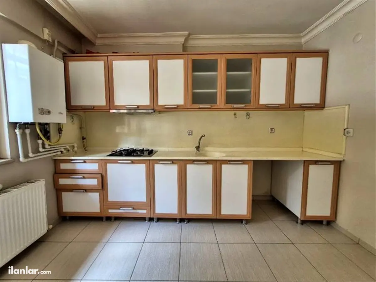 Sakarya Serdivan İstiklal Mahallesi 3+1 110 m² kiralık daire - Fotoğraf 2