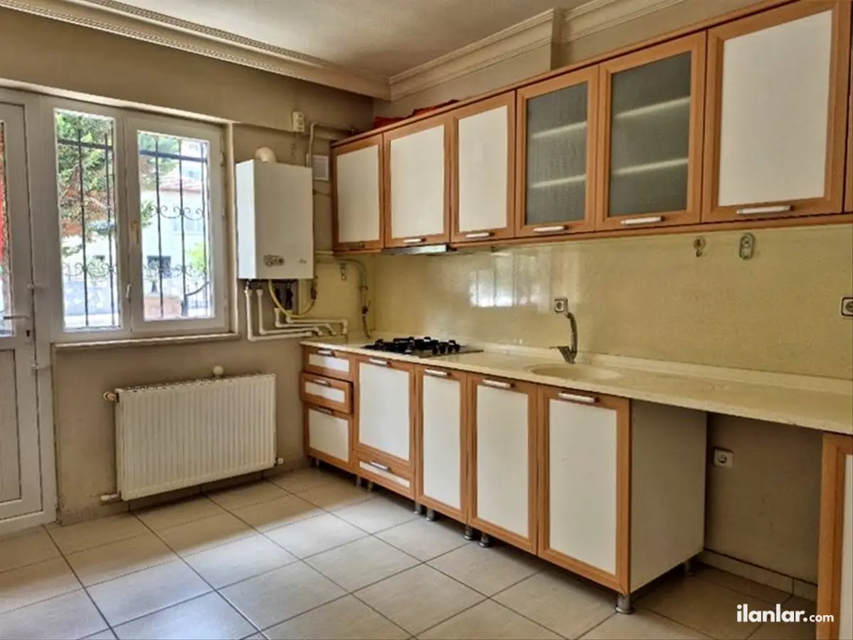 Sakarya Serdivan İstiklal Mahallesi 3+1 110 m² kiralık daire - Fotoğraf 3