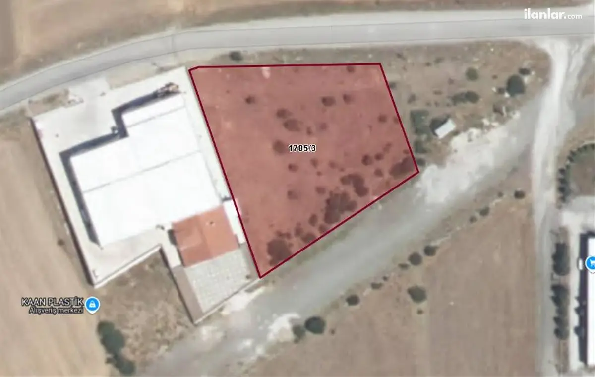 Kütahya Tavşanlı Çukurköy Mahallesi 2.000 m² satılık ticari arsa - Fotoğraf 1