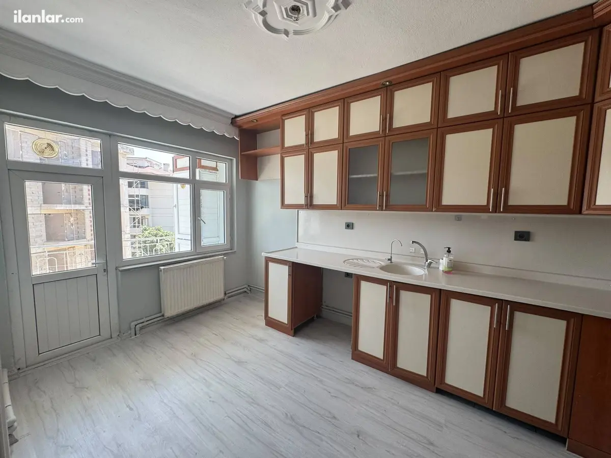 Tokat Merkez Karşıyaka Mahallesi 2+1 115 m² kiralık daire - Fotoğraf 1