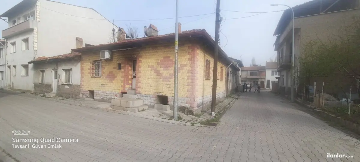 Kütahya Tavşanlı Tunçbilek, Tunçbilek Merkez Mahallesi 2+1 87 m² satılık müstakil Ev - Fotoğraf 1