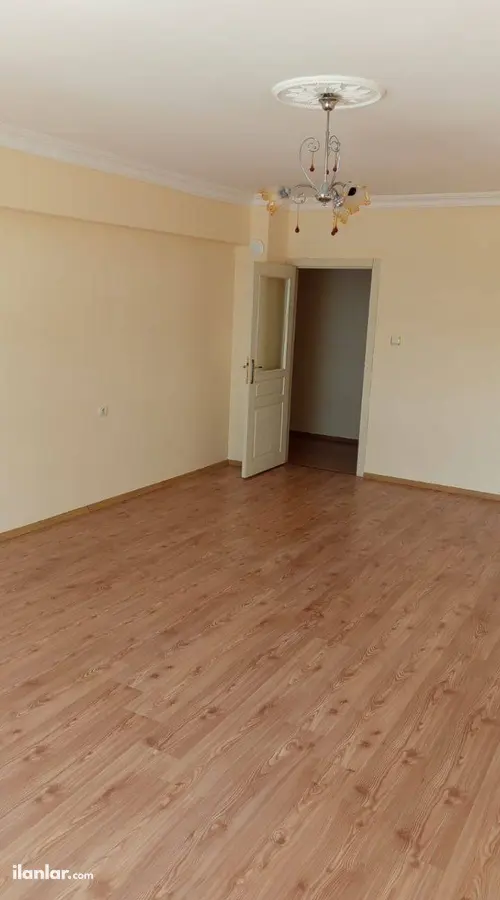 Ankara Sincan Menderes Mahallesi 3+1 203 m² kiralık daire - Fotoğraf 1