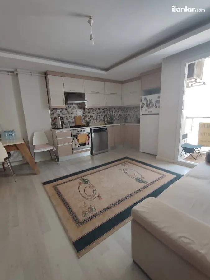 İzmir Bornova Mevlana Mahallesi 2+1 80 m² kiralık daire - Fotoğraf 1