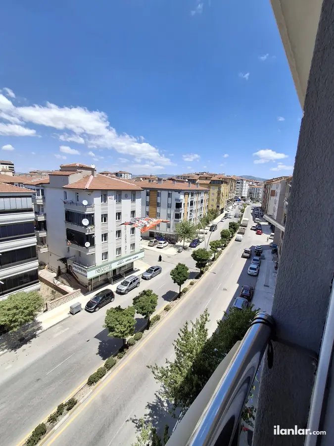 Çorum Merkez Ulukavak Mahallesi 3+1 140 m² satılık daire - Fotoğraf 1