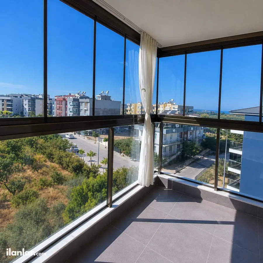 Aydın Kuşadası Davutlar Mahallesi 2+1 85 m² satılık daire - Fotoğraf 1
