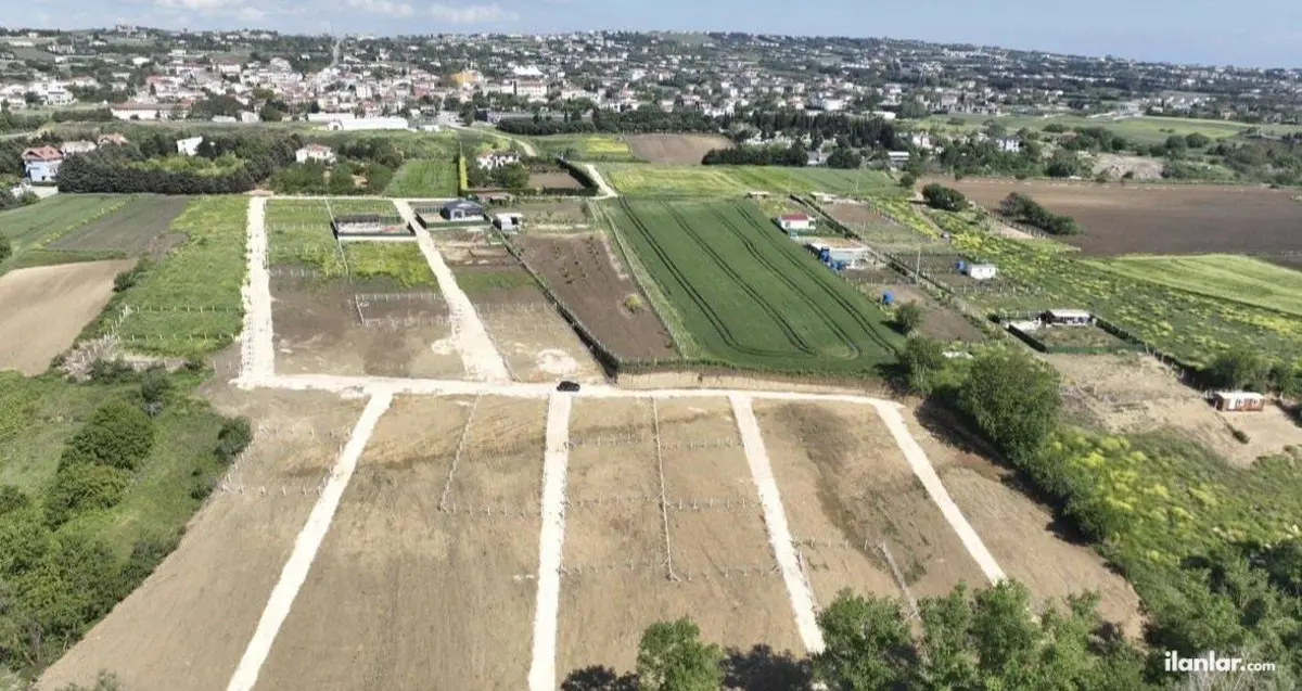 İstanbul Silivri Ortaköy Mahallesi 300 m² satılık bağ & Bahçe arsa - Fotoğraf 1