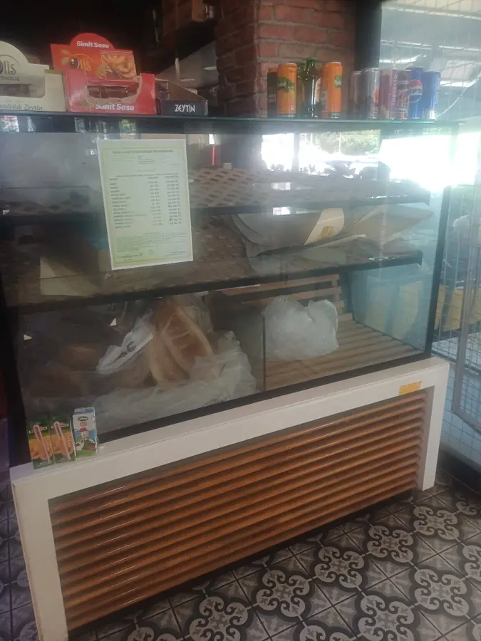 Aydın Efeler Efeler Mahallesi 250 m² devren Satılık cafe & Bar - Fotoğraf 3