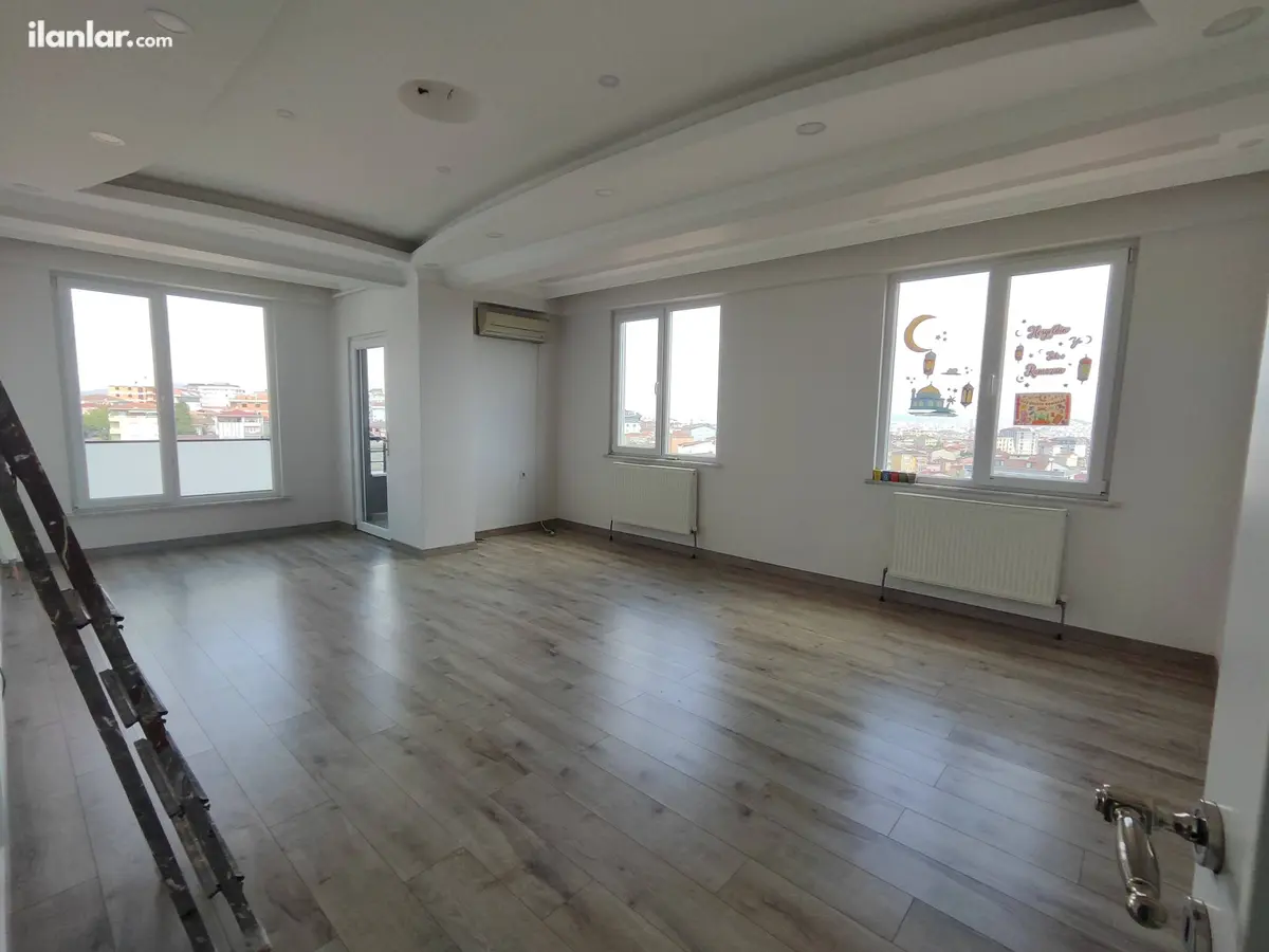 İstanbul Sultanbeyli Mehmet Akif Mahallesi 3+1 160 m² kiralık daire - Fotoğraf 1