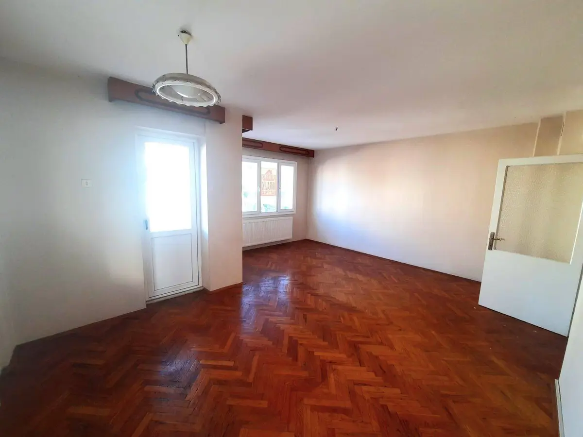 İzmir Tire 4 Eylül Mah. Mahallesi 3+1 125 m² satılık daire - Fotoğraf 2