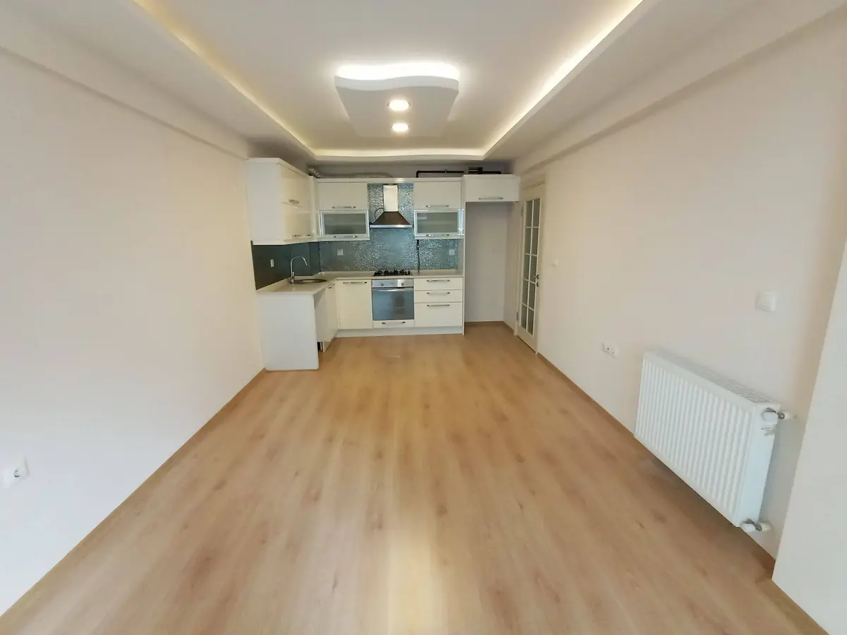 İzmir Buca Laleli Mahallesi 2+1 85 m² kiralık daire - Fotoğraf 1