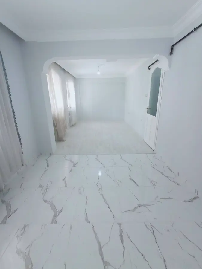 İzmir Buca Güven Mahallesi 3+1 115 m² kiralık daire - Fotoğraf 2