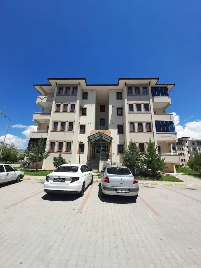 Erzincan Merkez Mengüceli Mahallesi 2+1 100 m² satılık daire - Fotoğraf 3