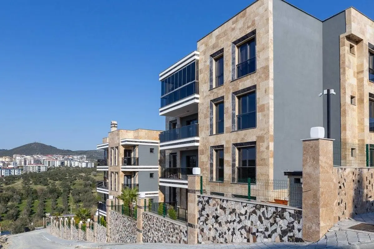 Aydın Kuşadası Değirmendere Mahallesi 3+1 135 m² satılık daire - Fotoğraf 2