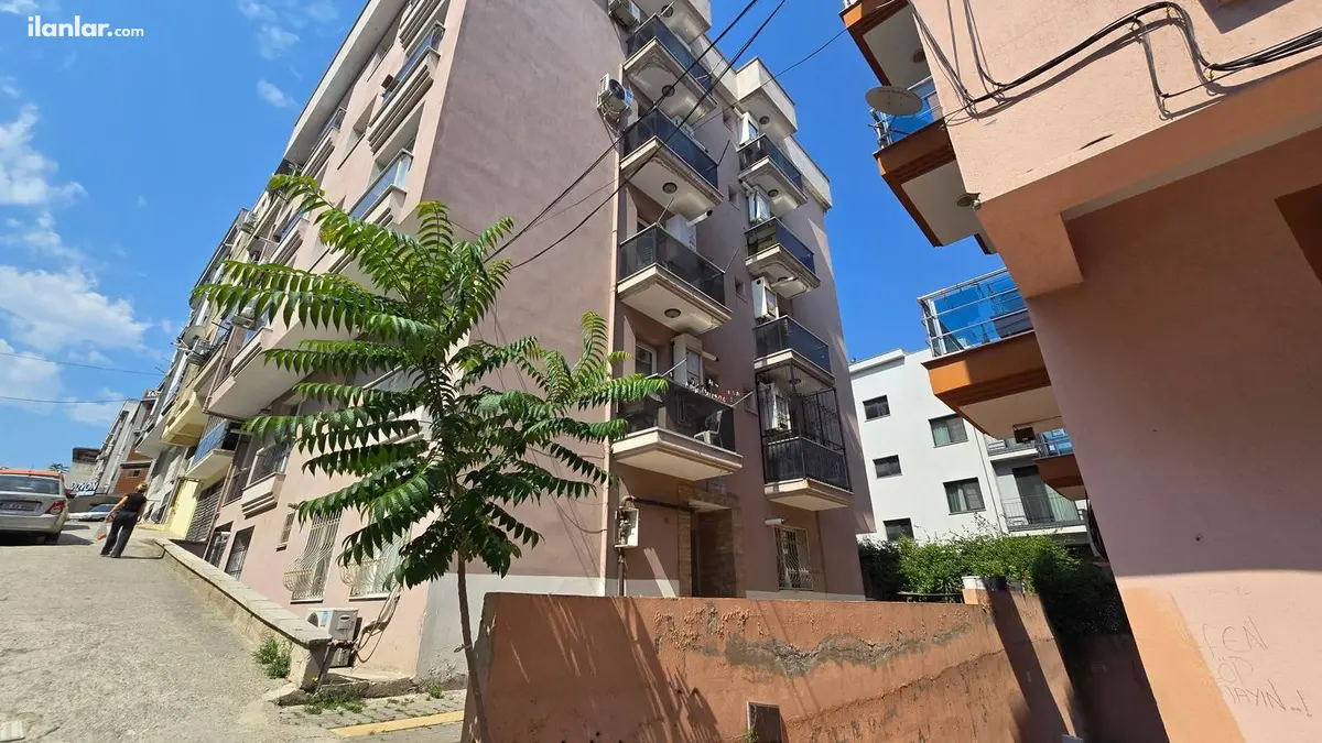İzmir Buca Atatürk Mahallesi 1+1 60 m² satılık daire - Fotoğraf 3