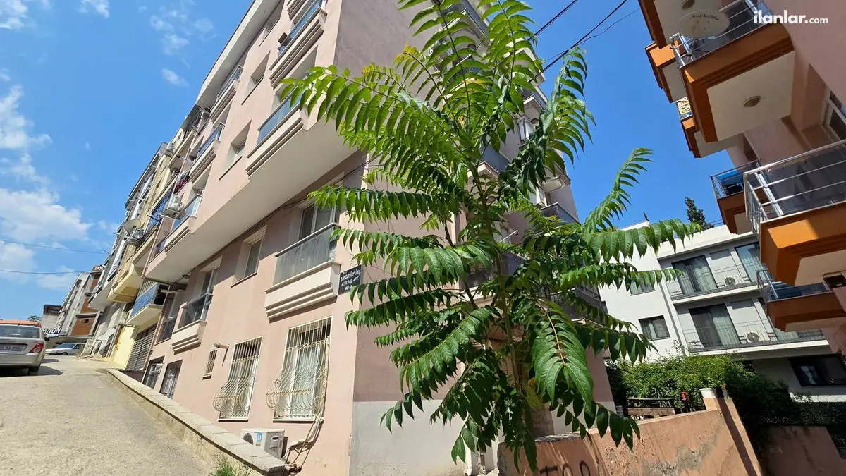 İzmir Buca Atatürk Mahallesi 1+1 60 m² satılık daire - Fotoğraf 2