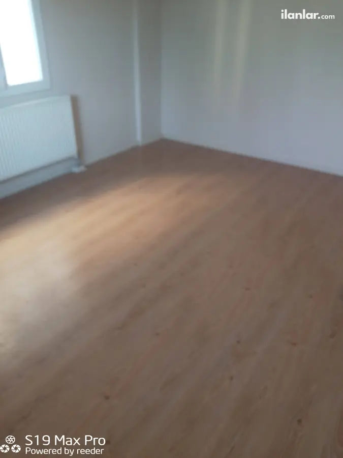 Manisa Akhisar Hürriyet Mahallesi 3+1 130 m² kiralık daire - Fotoğraf 1