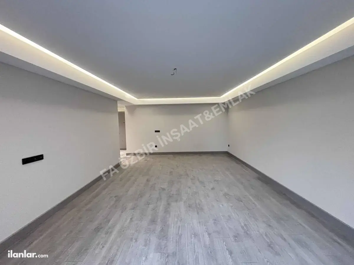 Tekirdağ Çerkezköy Cumhuriyet Mahallesi 3+1 145 m² satılık daire - Fotoğraf 2